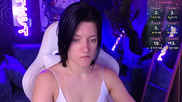 roxy riot  online show from 03-29-26, 01:29