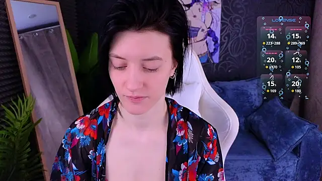 roxy riot  online show from 01-17-26, 01:31