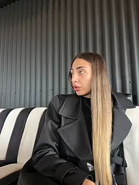 BonyBon29 online show from 11-23-25, 10:03