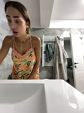 BonyBon29 online show from 11-04-25, 07:45