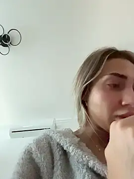 BonyBon29 online show from 12-16-25, 06:06