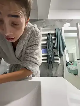 BonyBon29 online show from 10-31-25, 10:45