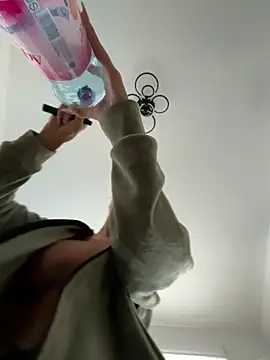 BonyBon29 online show from 10-04-25, 07:21