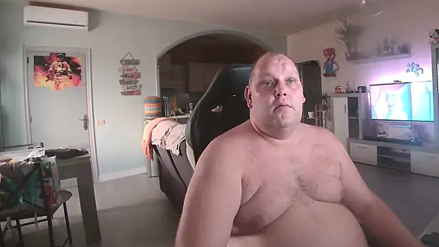 Hotfire-112 online show from 03-22-26, 07:04