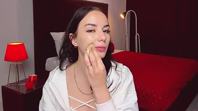 Snapshot of Suga_babe chatting on 09-24-25, 06:20 Suga babe online show from 09-24-25, 06:20