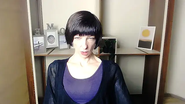  AngeliaFlow  online show from 09-19-25, 06:17