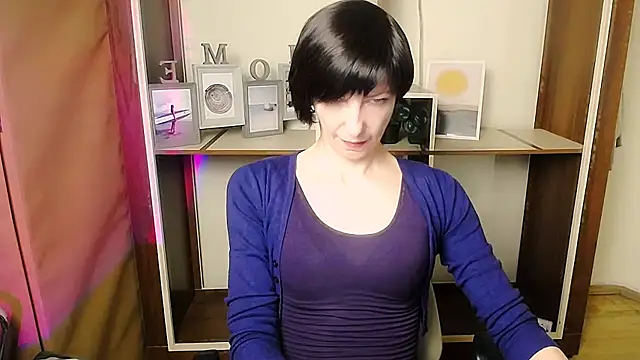  AngeliaFlow  online show from 01-13-26, 11:14