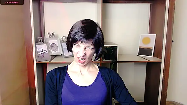  AngeliaFlow  online show from 10-09-25, 07:20