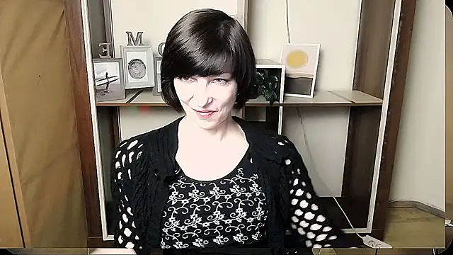 AngeliaFlow  online show from 06-03-26, 08:48