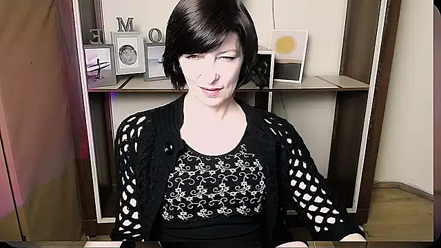  AngeliaFlow  online show from 06-02-26, 07:30