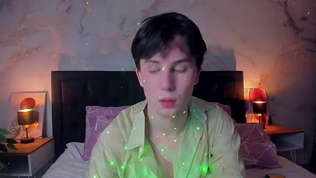 AdrianoAubert online show from 11-15-25, 03:49