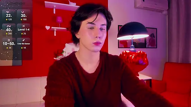 Snapshot of AdrianoAubert chatting on 02-19-26, 03:25 AdrianoAubert online show from 02-19-26, 03:25