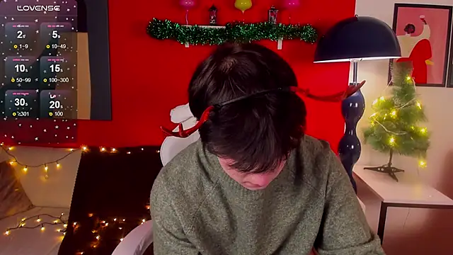 AdrianoAubert online show from 12-18-25, 10:30