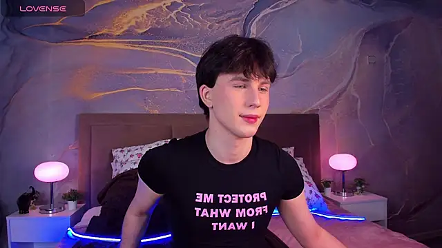 AdrianoAubert online show from 12-01-25, 10:16