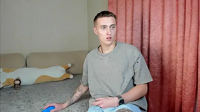 crazybottom99 online show from 11-05-25, 07:17