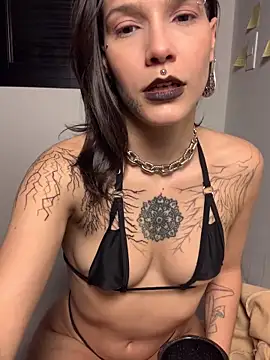 nickelfie online show from 05-18-26, 06:23
