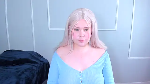  leana  online show from 11-16-25, 06:01