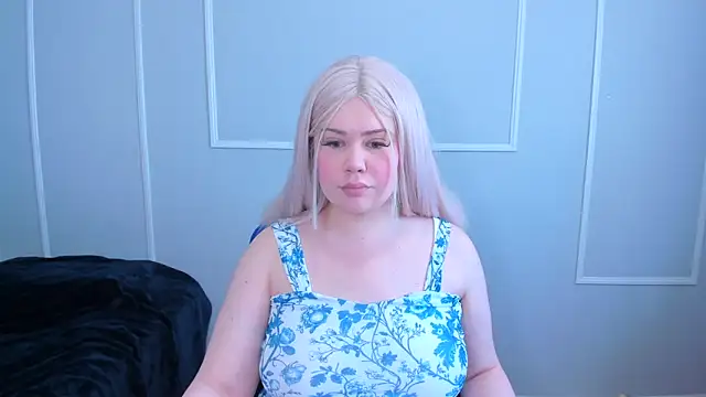  leana  online show from 02-12-26, 05:23