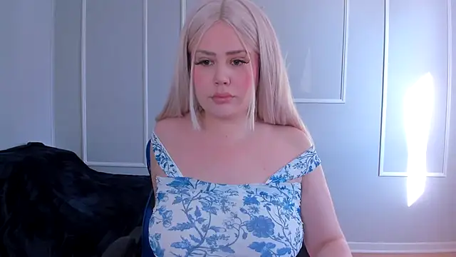  leana  online show from 02-22-25, 03:03