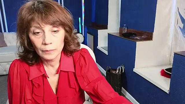 Anna Kennan online show from 03-08-25, 06:10