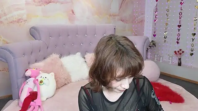Anna Kennan online show from 03-12-25, 09:44