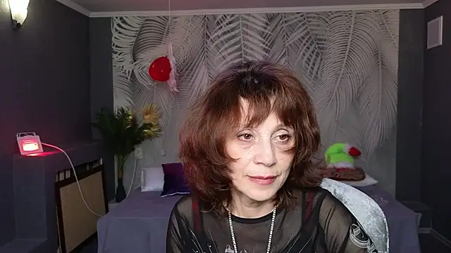 Anna Kennan online show from 02-27-25, 06:24