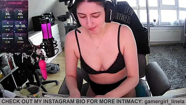 Gamergirl-Linela online show from 05-09-26, 05:05