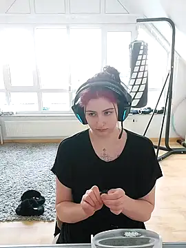 Gamergirl-Linela online show from 03-07-25, 04:11