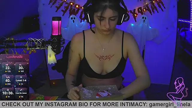 Gamergirl-Linela online show from 11-01-25, 05:03