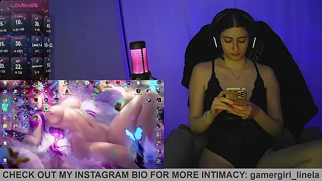 Gamergirl-Linela online show from 03-04-26, 12:29
