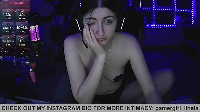 Snapshot of Gamergirl-Linela chatting on 06-06-26, 09:09 Gamergirl-Linela online show from 06-06-26, 09:09