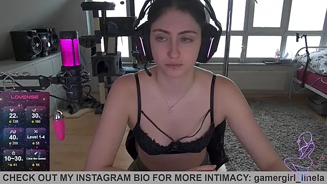 Gamergirl-Linela online show from 09-22-25, 12:33