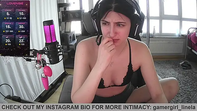 Gamergirl-Linela online show from 04-08-26, 03:46