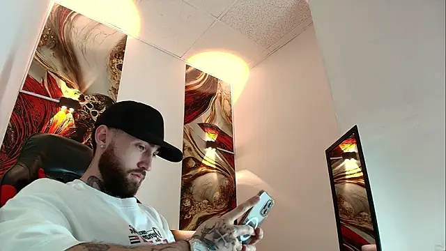 Luke davis01 online show from 02-21-26, 12:40