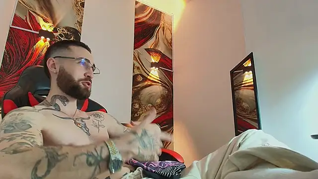 Luke davis01 online show from 10-09-25, 01:33