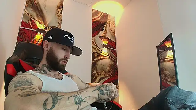 Luke davis01 online show from 10-15-25, 01:19