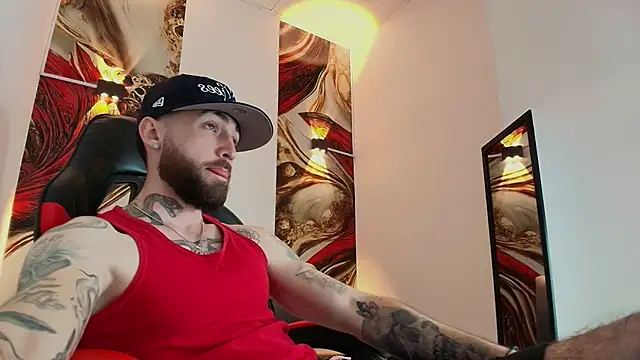 Luke davis01 online show from 11-01-25, 01:05