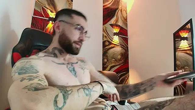 Luke davis01 online show from 09-17-25, 01:13