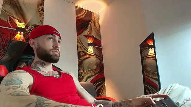 Luke davis01 online show from 09-20-25, 01:16