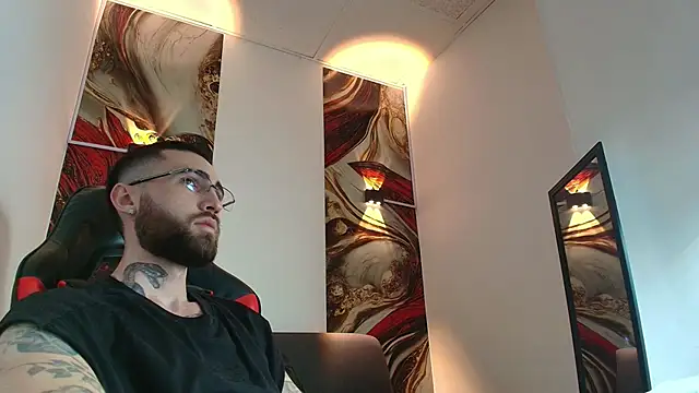 Luke davis01 online show from 10-02-25, 12:52