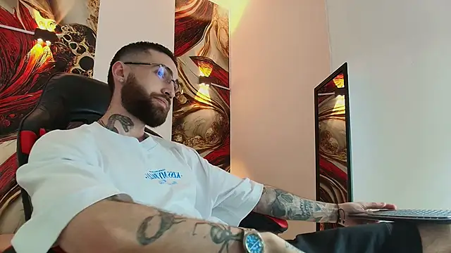 Luke davis01 online show from 10-11-25, 12:50