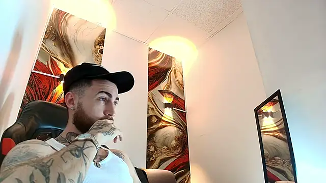 Luke davis01 online show from 04-24-26, 01:02