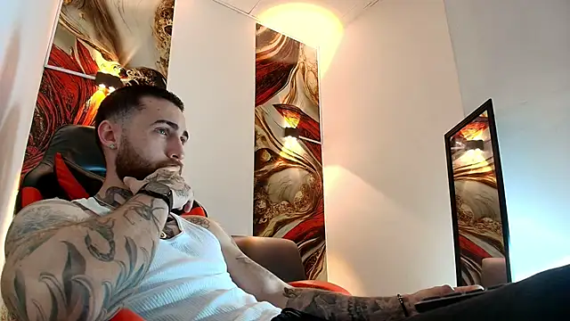 Luke davis01 online show from 04-10-26, 01:07