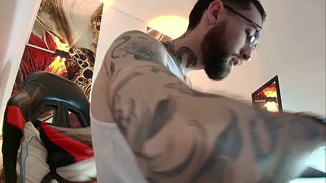 Luke davis01 online show from 02-24-26, 01:12