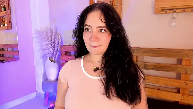 Snapshot of Morgan_Wright chatting on 09-22-25, 07:42 Morgan Wright online show from 09-22-25, 07:42