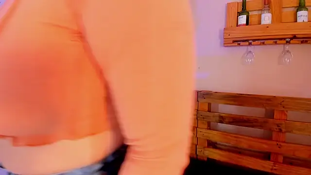 Snapshot of Morgan_Wright chatting on 10-10-25, 07:36 Morgan Wright online show from 10-10-25, 07:36