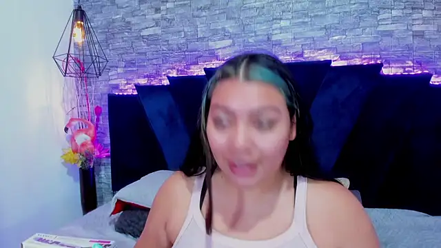 Sophia Brunett online show from 04-02-26, 11:50