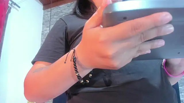 Sophia Brunett online show from 01-15-26, 12:19