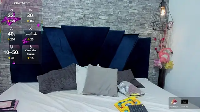 Sophia Brunett online show from 10-09-25, 12:28