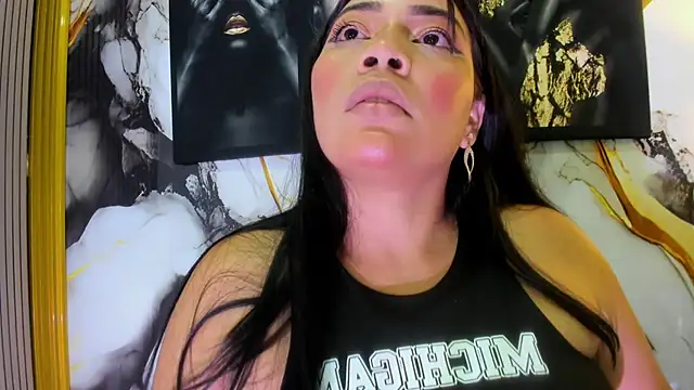 Sophia Brunett online show from 11-08-25, 03:54